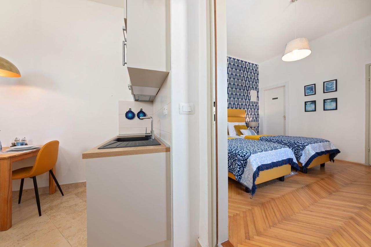 Apartment Arena Пула Екстер'єр фото